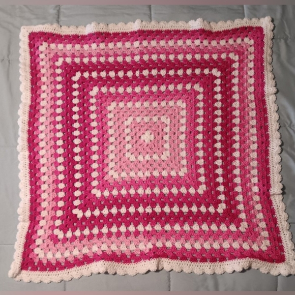 Handmade Pink and White Crochet Baby Blanket - Picture 1 of 1